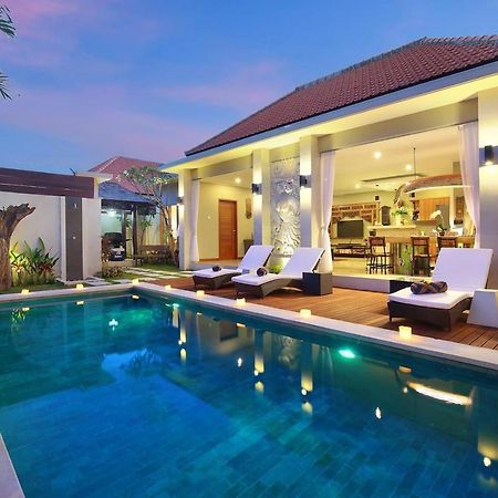 Kae Villa Anggrek 세미냑 외부 사진